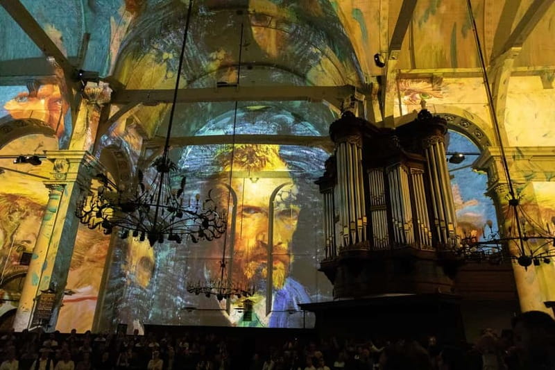 Amsterdam: Van Gogh & Rembrandt Captivating Experience Entry - 360° visuals: how the show uses the church walls and ceiling