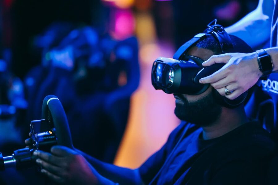 Amsterdam: VR Starter Pack with 6 Tokens - Timing it right: making the most of a 1-hour session
