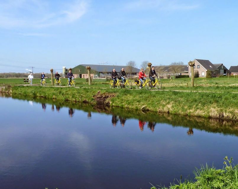 Amsterdam: Waterland District Countryside Villages Bike Tour - Molenslootpad and the dike-and-water view: when the ride teaches you to see