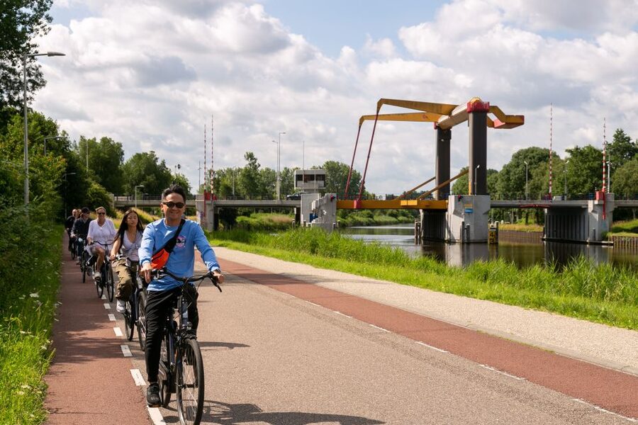 Amsterdam: Windmill, Cheese, and Countryside E-Bike Tour - D’Admiraal Windmill: Short Visit, Big Dutch Meaning