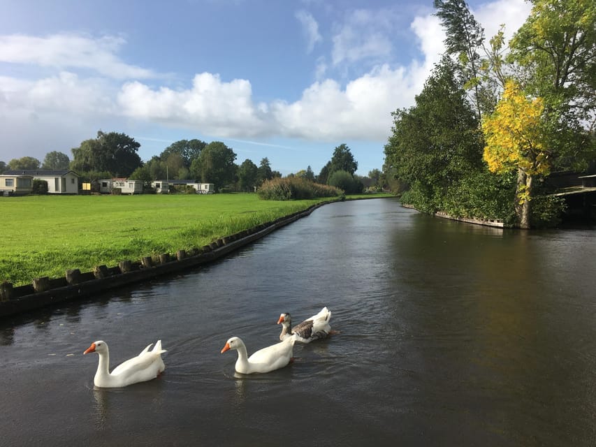 Amsterdam: Zaanse Schans and Giethoorn Day Trip with Cruise - Practical Tips Before You Go (So You Enjoy the Day More)