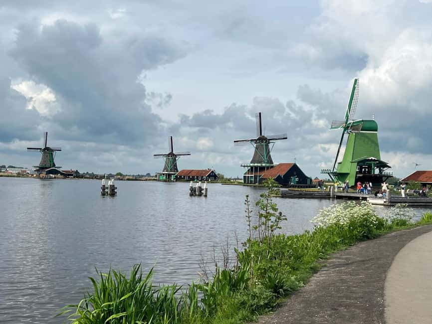 Amsterdam: Zaanse Schans and Giethoorn Guided Combo Tour - What to pack and how to prepare for wind, rain, and walking