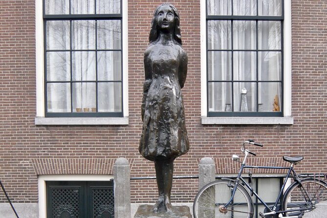 Anne Frank's Amsterdam Jewish History WWII Exclusive Guided Tour - Meeting point, timing, and practical planning that saves stress