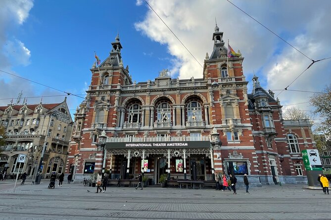 Anne Frank's Amsterdam Walking Tour - Stop 0: The Entertainment Square That Sets the Neighborhood Tone