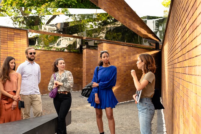 Anne Frank's Story - Guided Walking Tour through Amsterdam - How the Guide Turns Monuments Into a Timeline