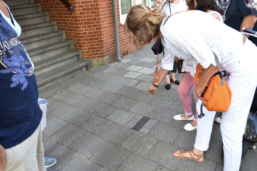 Anne Frank Story & Private 2-Hour Neighborhood Tour - What you’ll see, even if the streets look quiet