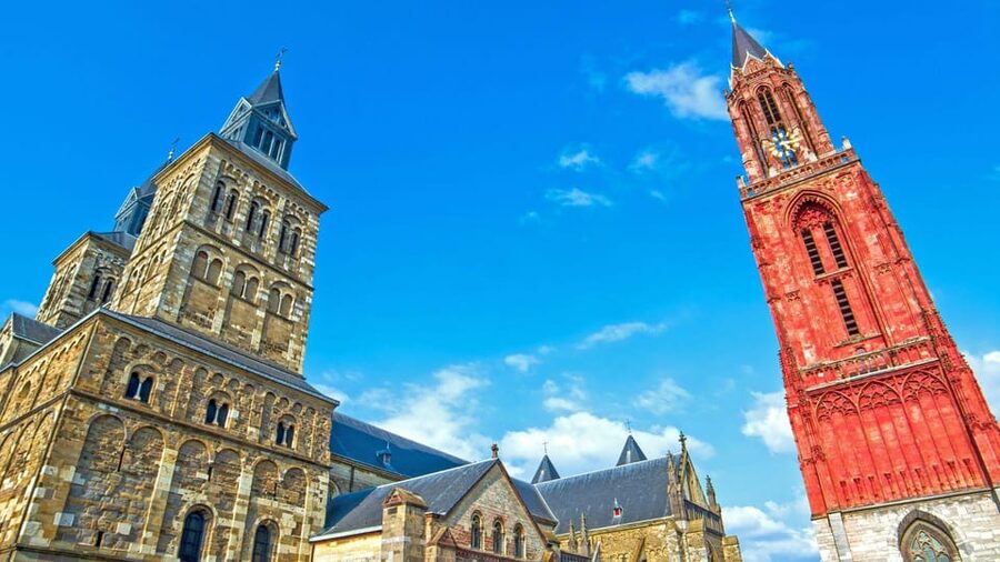 Best of Maastricht: Private Walking Tour with a Local - How the private format changes the whole experience