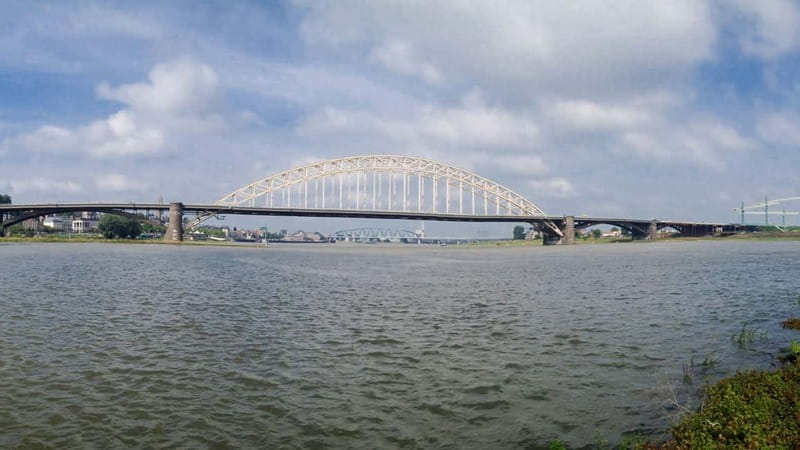 Best of Nijmegen: Private Walking Tour with a Local - Getting local Dutch treats and practical tips without the hard sell