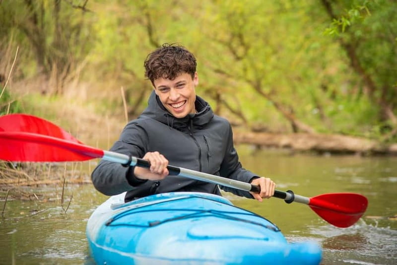 Biesbosch: Kayak Rental with Route Map and Life Jacket - What to Bring for a Smooth Paddle (No Overpacking Required)