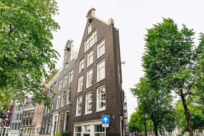 Big Bike tour Amsterdam - See all in 3 unforgettable hours - Price, Pace, and Group Size: Is $34 a Good Deal?
