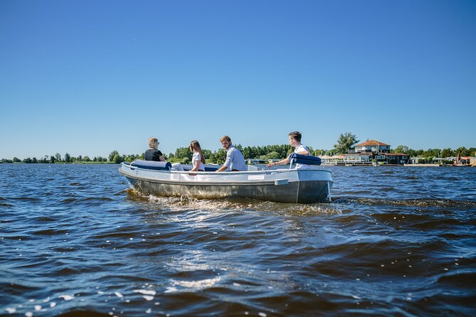 Boat Rental with Steering Wheel and Cushions - 3 and 4 hours, the sweet spot for canals plus breathing room