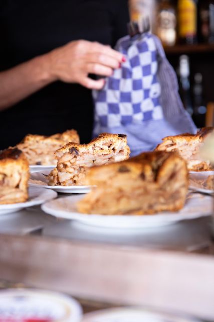 Boutique Dutch Food & History Tour with up to 8 guests only - A 4-hour Jordaan walk that connects Dutch food to Amsterdam culture