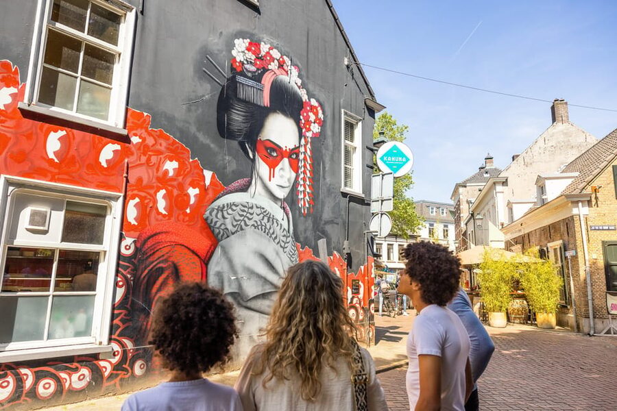 Breda: Highlights tour with local guide - What the itinerary feels like in real life