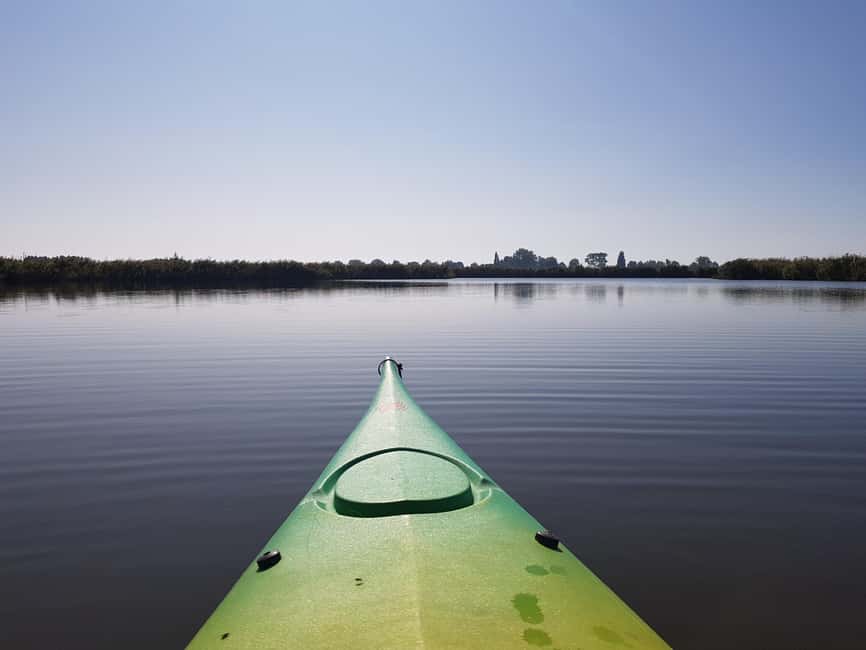 Broek in Waterland: Kayak Rental Close to Amsterdam - Finding Broeker Bootverhuur and getting on the water quickly