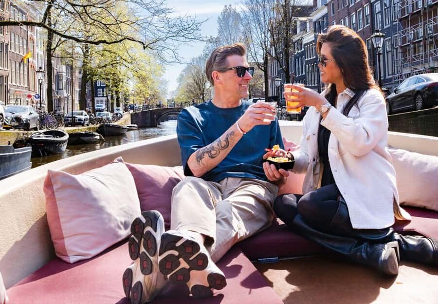 Cheese & Drinks Guided Amsterdam Boat Tour, All Inclusive - Boarding at Oudezijds Voorburgwal and the small-boat steps