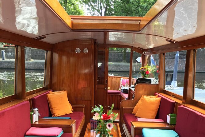 Cruise Amsterdam like a Local — Small Group 12 pax - Open Bar, Warm Drinks, and the Value of $55.65