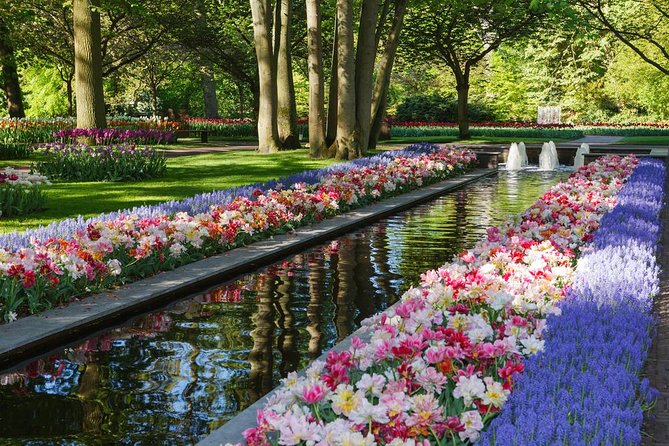 Day Trip to Keukenhof Gardens from Amsterdam with Tour Guide - Guide Style, Language Mix, and What You Can Do