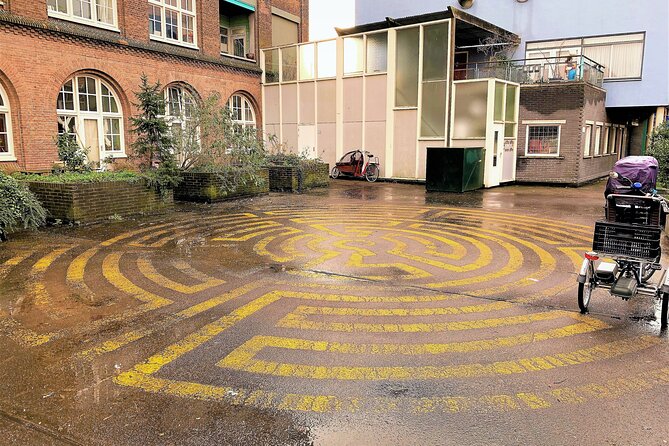 Discover The Hague's scenic courtyards in an Outside Escape game! - Price and value: $30.04 per group, and how to think about it