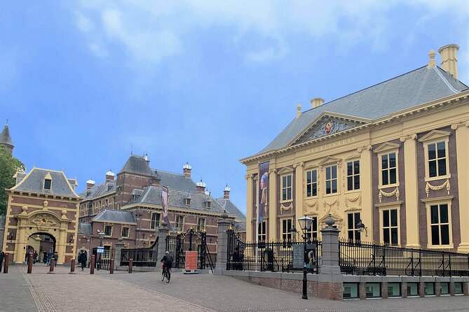 Discover The Hague with a self-guided Outside Escape city tour - Price and value when you’re paying per group (not per person)