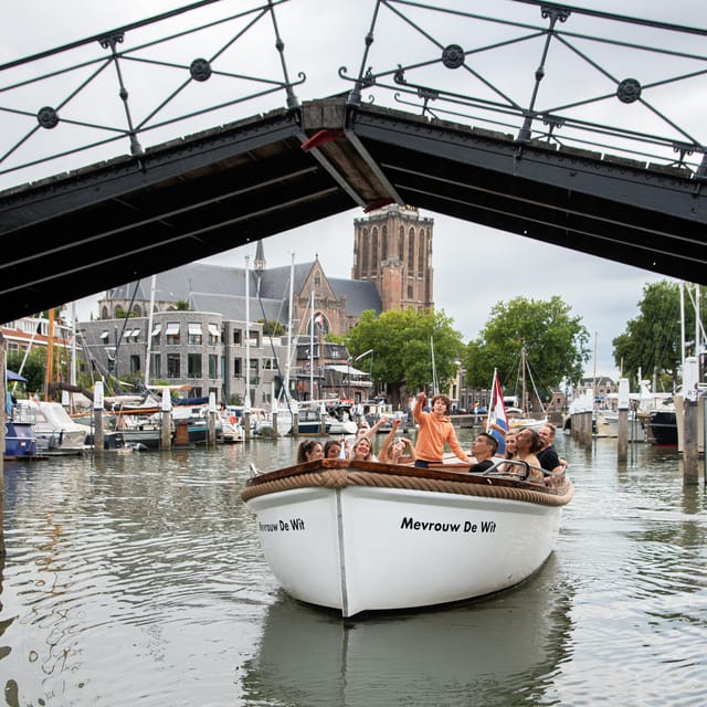 Dordrecht: City Canal Cruise - Key Highlights at a Glance