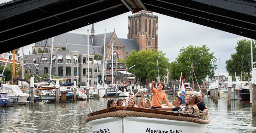 Dordrecht: City Canal Cruise - Open Boats, Covered If It Rains: Comfort Without the Drama