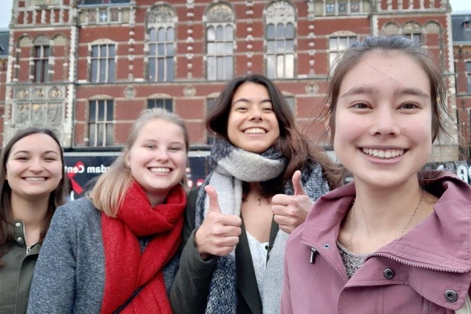 e-Scavenger hunt Amsterdam: Explore the city at your own pace - Start anywhere in Amsterdam, then control the pace