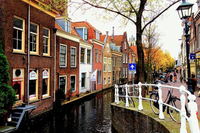 e-Scavenger hunt Delft: Explore the city at your own pace - How the game pacing works, including pause and time limits