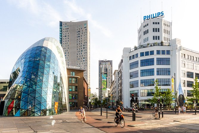 e-Scavenger hunt Eindhoven: Explore the city at your own pace - Pacing tricks so you finish in 3 hours