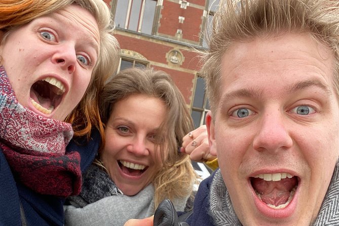 e-Scavenger hunt Rotterdam: Explore the city at your own pace - Food, cheese, and quirky breaks along the route