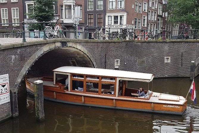 Exclusive Cruise! 90 min - 12 guests max - Book Leemstar! - Meeting on Prinsengracht: Easy Start, No Fuss