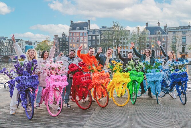 Explore Amsterdam canals on iconic Flower Bikes - Key points to know before you ride