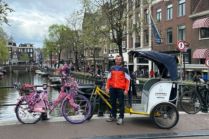 Explore Amsterdam in 75 Minutes – Pedicab Rickshaw City tour - Museumplein: Rijksmuseum and Van Gogh in the Same Breath