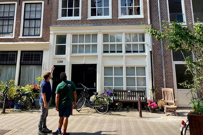 Explore hidden streets with friends - Passing Anne Frank’s House: The Experience Is About Context, Not Detours