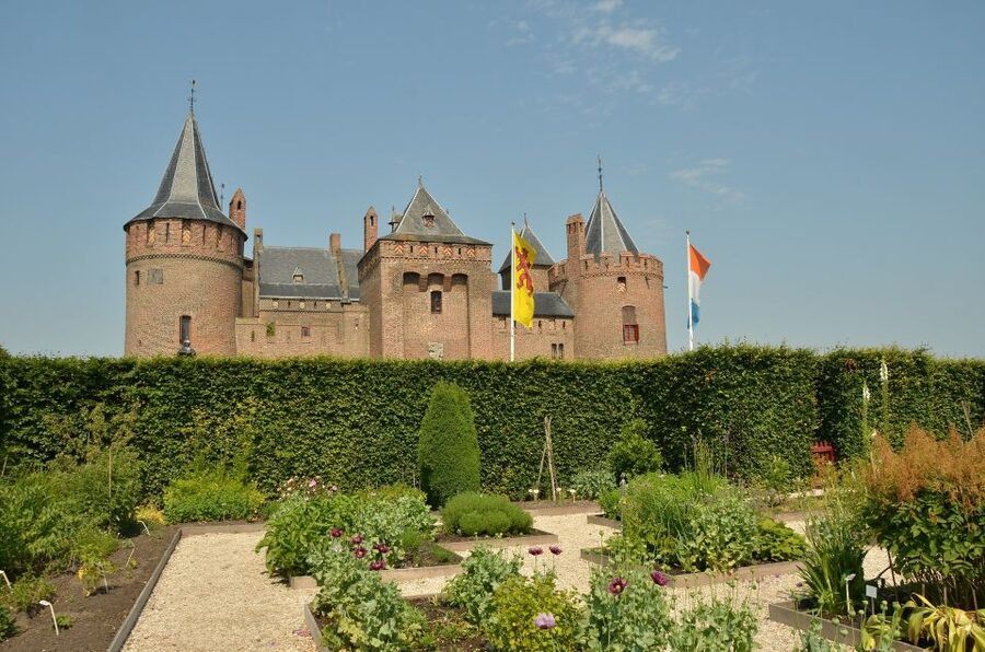 From Amsterdam: Amsterdam Castle Muiderslot Private Tour - Inside the Castle: Rooms That Feel Medieval, Not Recreated