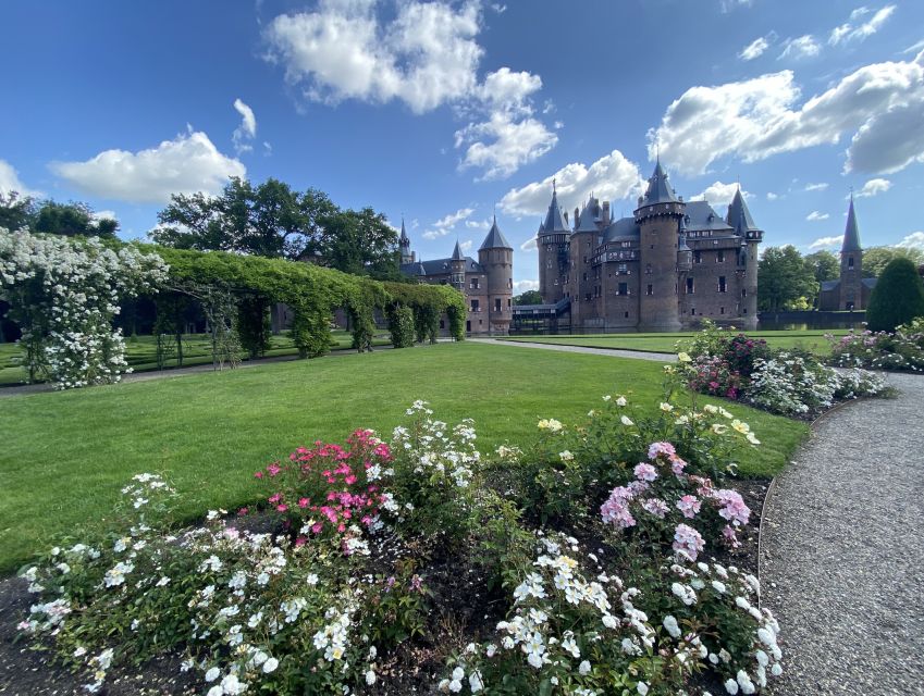 From Amsterdam: Castle De Haar Guided Tour - Getting there from Amsterdam, and why the meeting point matters