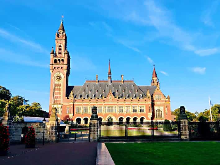 From Amsterdam: Day Tour to Rotterdam, Delft and The Hague - Best fit: who this tour suits best