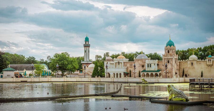 From Amsterdam: Day Trip to Efteling Theme Park with Ticket - Key things to know before you go