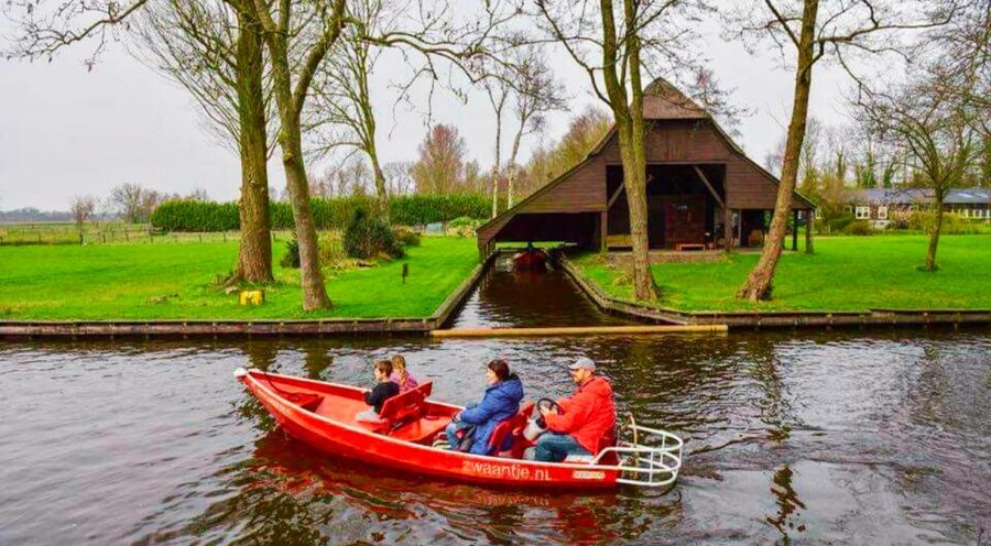 From Amsterdam: Giethoorn Guided Day Trip with Canal Cruise - Extra Stops You Might Get on the Route Back