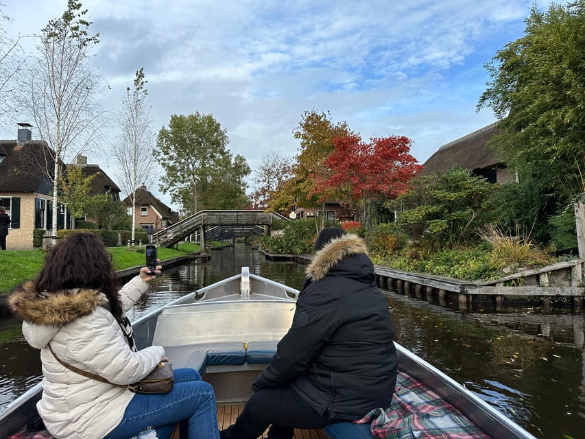 From Amsterdam: Giethoorn Small Group Tour with Boat Ride - Comfort, Language, and Weather Prep That Make the Day Easier