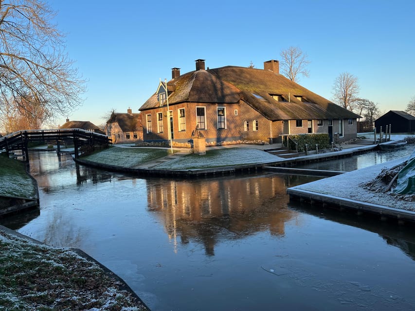From Amsterdam: Giethoorn Small Group Tour with Boat Ride - Timing and Crowd Avoidance: Why This Small-Group Format Matters