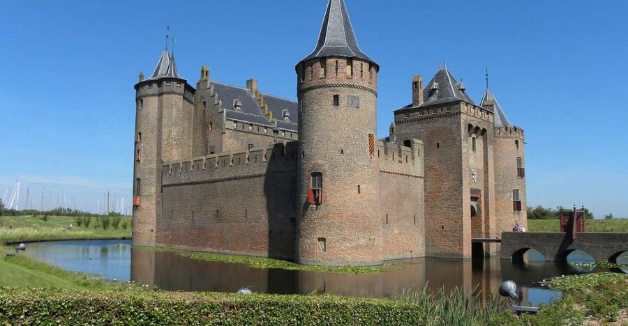 From Amsterdam: Private Day Trip to the Dutch Castles - A private castle day trip that actually feels personal