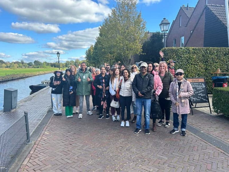 From Amsterdam to Giethoorn Day Trip - Giethoorn in One Day: Why the Venice of the North Works