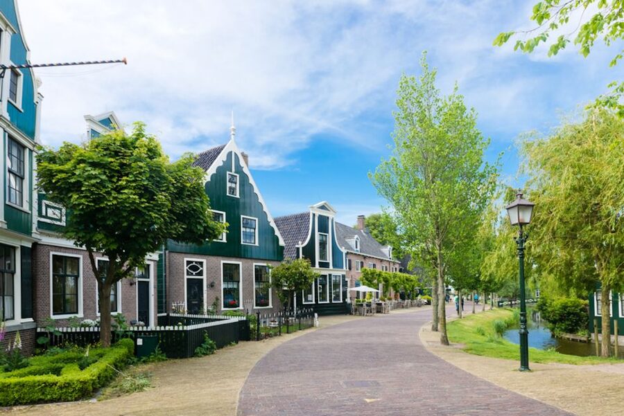 From Amsterdam: Windmills of Zaanse Schans Tour - Cheese factory stop: tasting gouda and learning how it’s made
