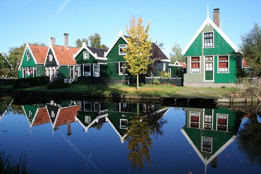 From Amsterdam: Windmills of Zaanse Schans Tour - Transportation and the $29 price: what you’re really paying for
