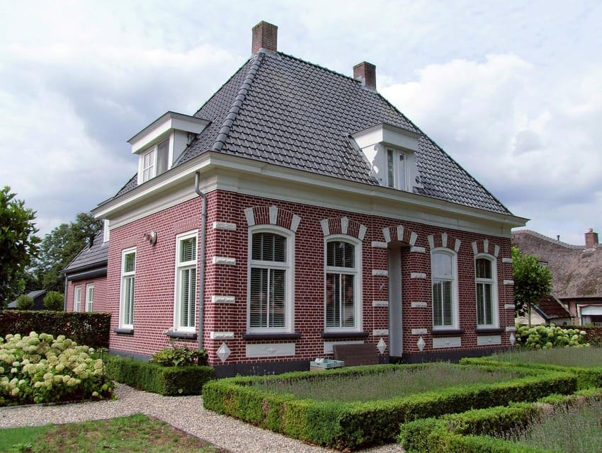 From Amsterdam: Zaanse Schans and Giethoorn Countryside Trip - Should you book this Zaanse Schans and Giethoorn countryside trip?