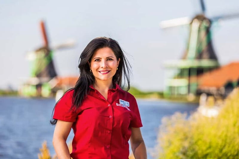 From Amsterdam: Zaanse Schans, Volendam & Marken Day Trip - Optional stroopwafel at Woltje’s Bakery, sweet and practical