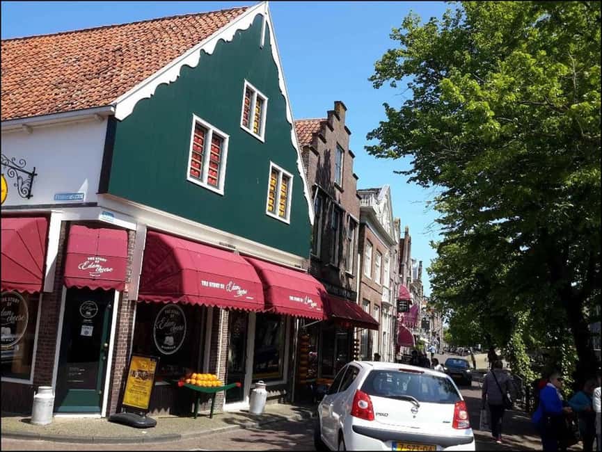 Full day trip to Edam, Volendam, and Marken - Starting point and how you stay in sync on the day
