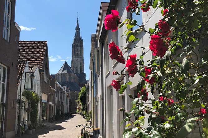 Get the best out of Delft by creating memories during our private walking tour! - Nieuwe Kerk: William of Orange, royal crypts, and stained glass you will actually notice