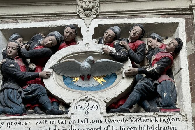 Ghost Walking Tour and Dark History in Amsterdam - De Wallen (Red Light District) with a focus on an unsolved case