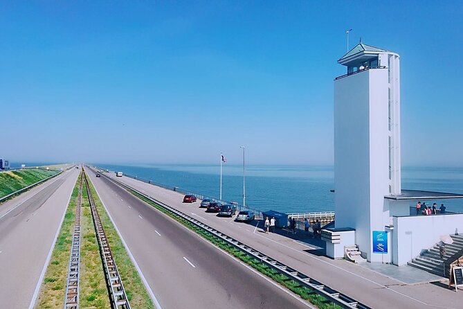Giethoorn, Afsluitdijk, Zaanse Schans Day Tour Incl Hotel Pick Up - Giethoorn, Little Venice: Canals, Walking Time, and the 1-Hour Cruise